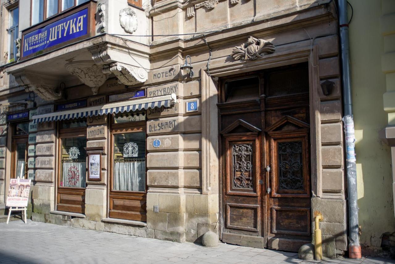 Nova Apartment Lviv Eksteriør bilde