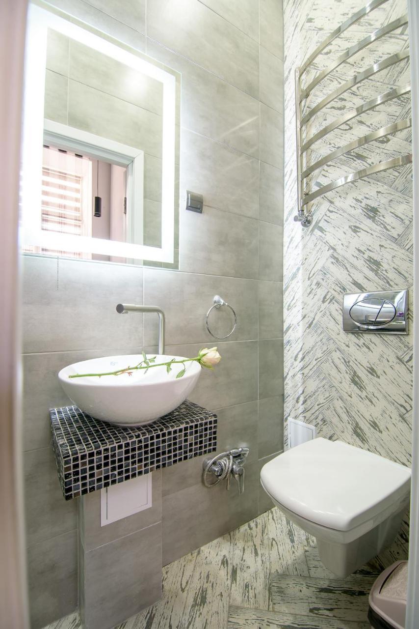 Nova Apartment Lviv Eksteriør bilde